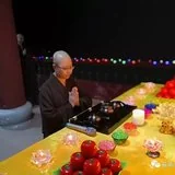 Featured image of post 【剪影】愿做娑婆的一轮明月--2019灵石律寺供月仪式