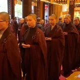 Featured image of post 【学佛行仪之敬僧篇】对出家人的称呼：在家众可以称出家师父  “某某师”或直呼法名吗？
