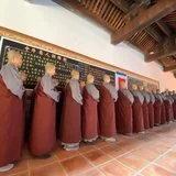 Featured image of post 【学佛行仪】对出家人的称呼（一）：“师父”而非“师傅”!