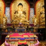 Featured image of post 【节日专题法语】礼三千佛有何殊胜功德？（一）