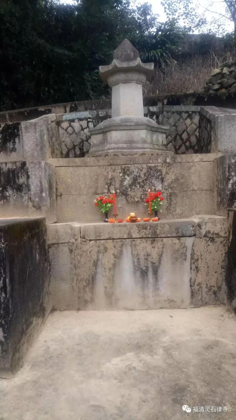 【灵石剪影】灵石律寺两序大众岁末祭祖礼塔