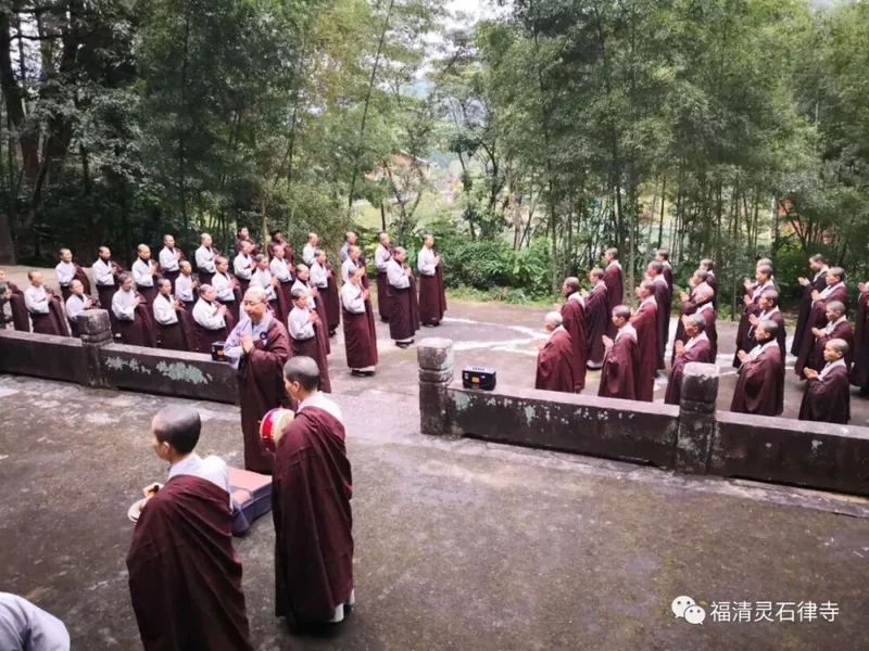 【剪影】清明将至，源本兴思—2019灵石律寺两序大众祭祖礼塔