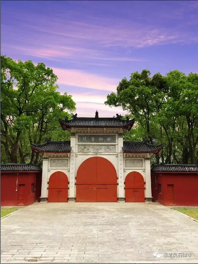 【学佛行仪敬僧篇之十四】与出家师父电话、微信联系需要注意什么？