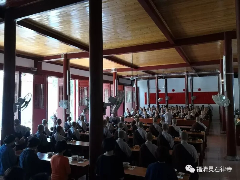 【学佛行仪敬僧篇之二十二】供僧饮食有何殊胜功德？（一）