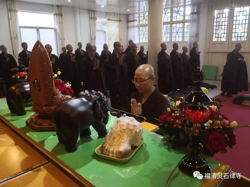 【剪影】灵石律寺昨日受筹，今日自恣！