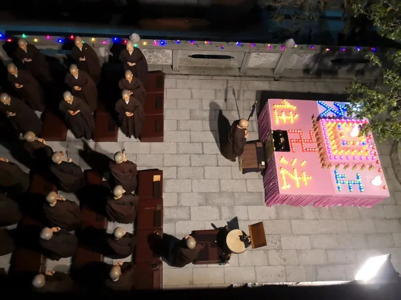 【剪影】祈愿月光菩萨慈悲加持文–2020灵石律寺供月仪式