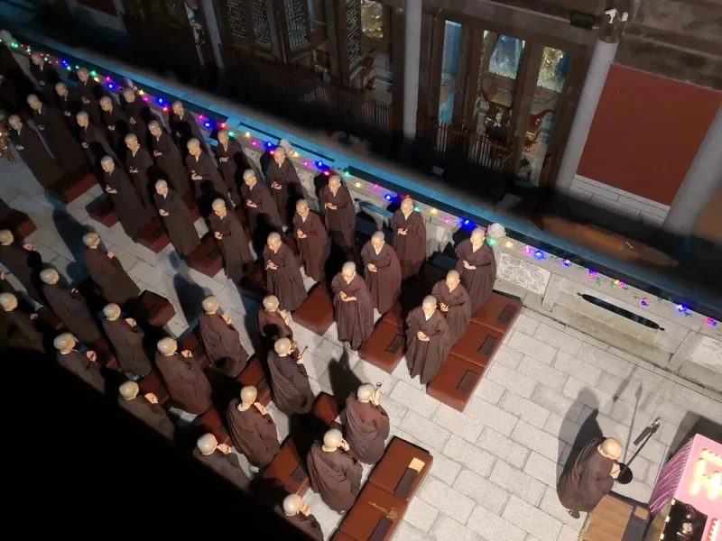 【剪影】祈愿月光菩萨慈悲加持文–2020灵石律寺供月仪式
