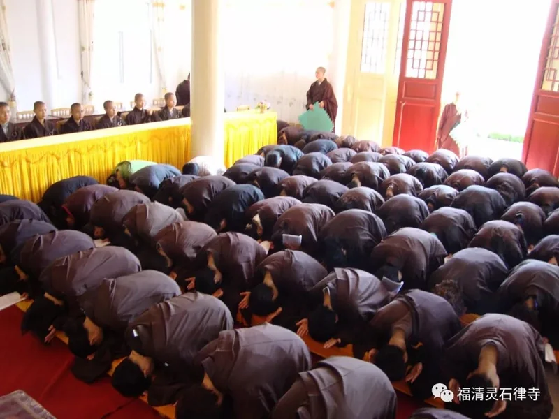 【学佛行仪之敬佛第一】 “五体投地”原来是这个意思！
