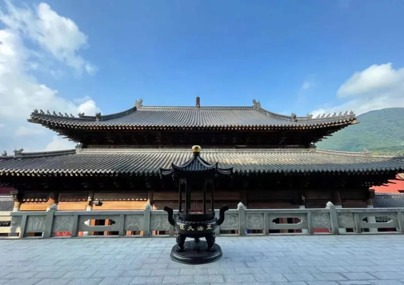【经言祖语之持戒篇37】《四分律》：持律人得五功德！